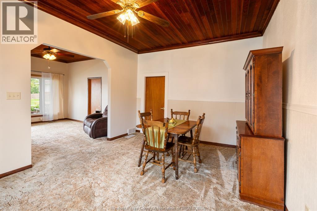 9510 WALKER ROAD - 11