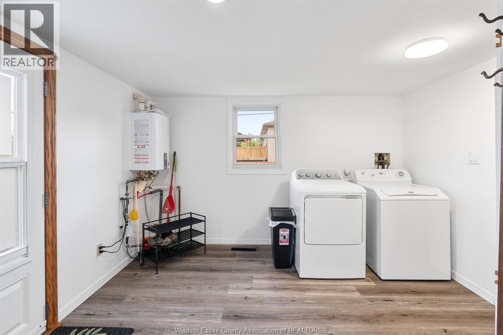 9510 WALKER ROAD - 19