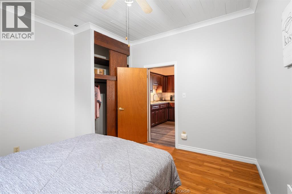 9510 WALKER ROAD - 23