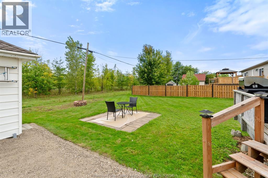 9510 WALKER ROAD - 34