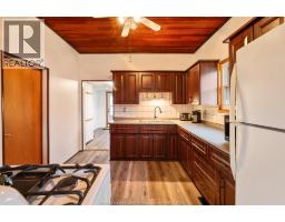 9510 Walker Road, Mcgregor, ON N0R1J0 Photo 14