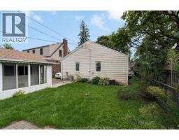 2032 Verdun, Windsor, ON N8W1P7 Photo 22
