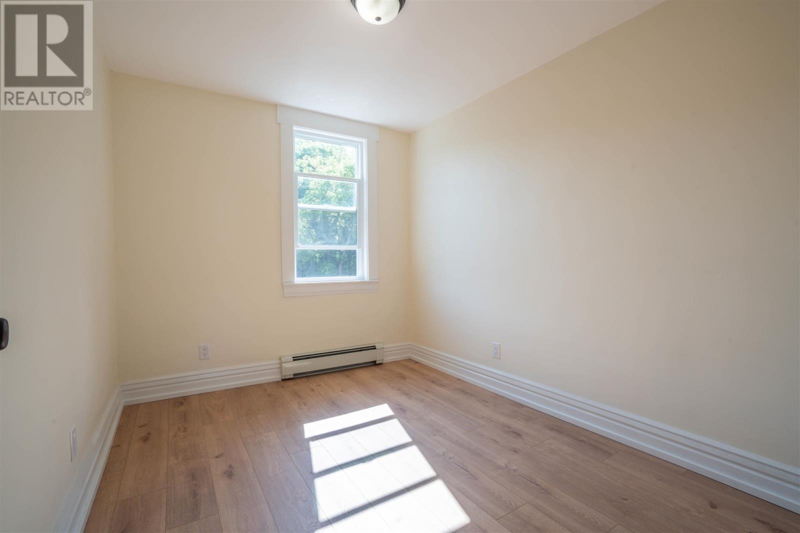 216 Goulais AVE - Image 21