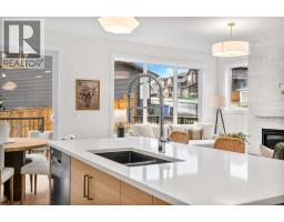 305 Precedence View - photo 14