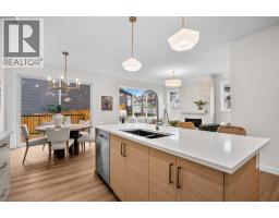 305 Precedence View - photo 17