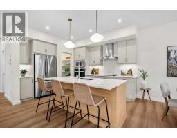 305 Precedence View - photo 9
