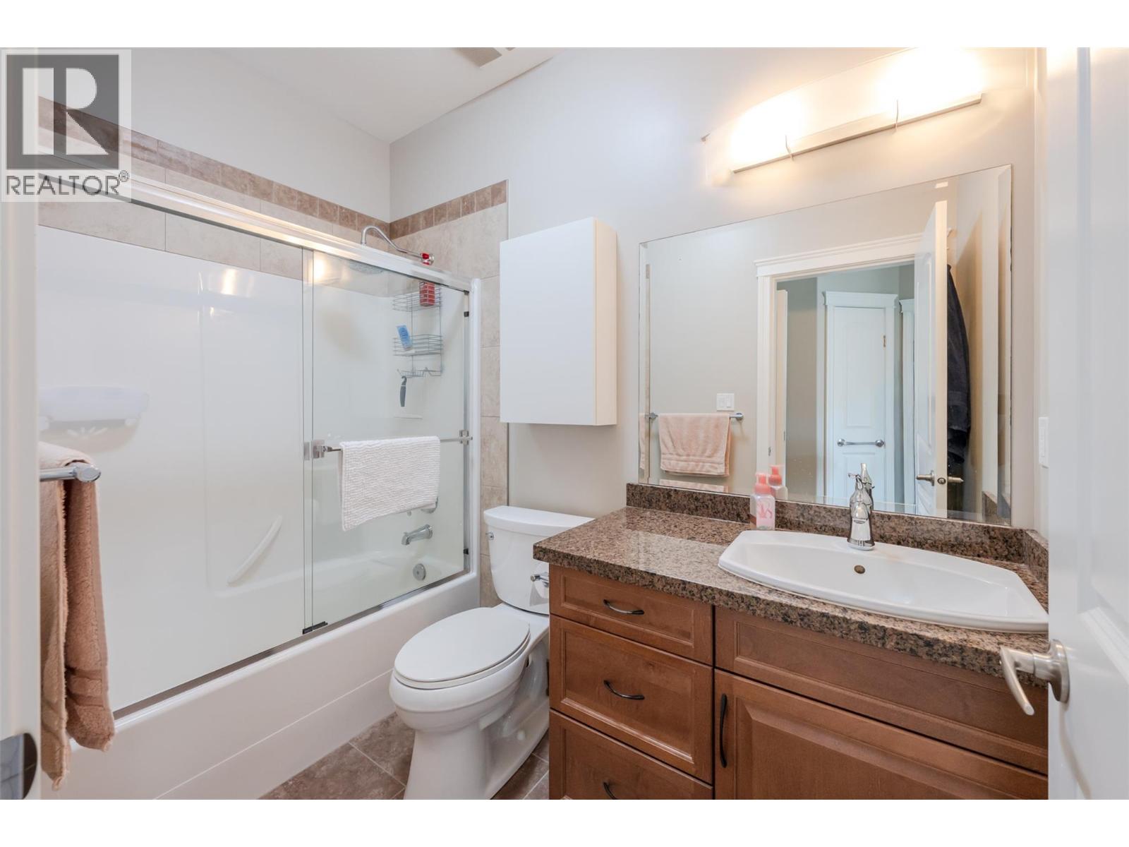 #104 296 Kinney Avenue - 31