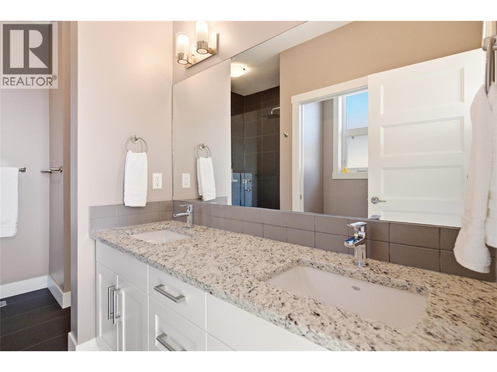 1530 Winter Lane, Kelowna