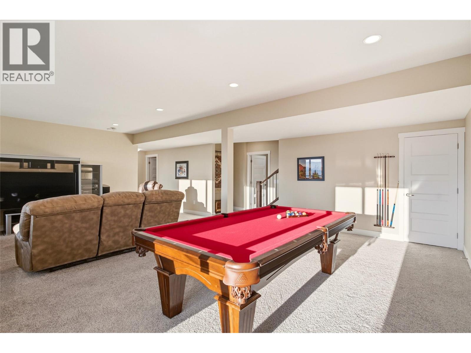 1530 Winter Lane, Kelowna