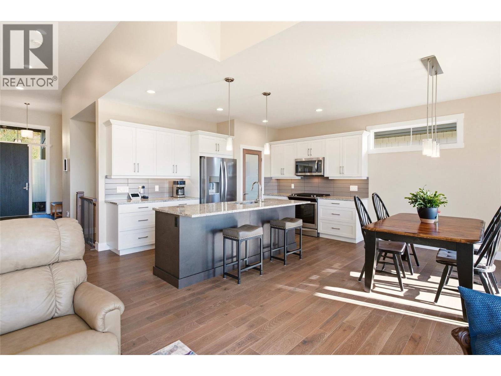 1530 Winter Lane, Kelowna