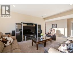 1530 Winter Lane, Kelowna, BC V1P1T2 Photo 25