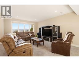 1530 Winter Lane, Kelowna, BC V1P1T2 Photo 27