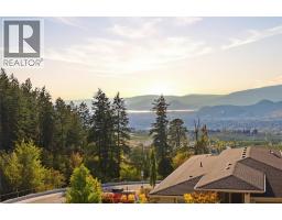 1530 Winter Lane, Kelowna, BC V1P1T2 Photo 37