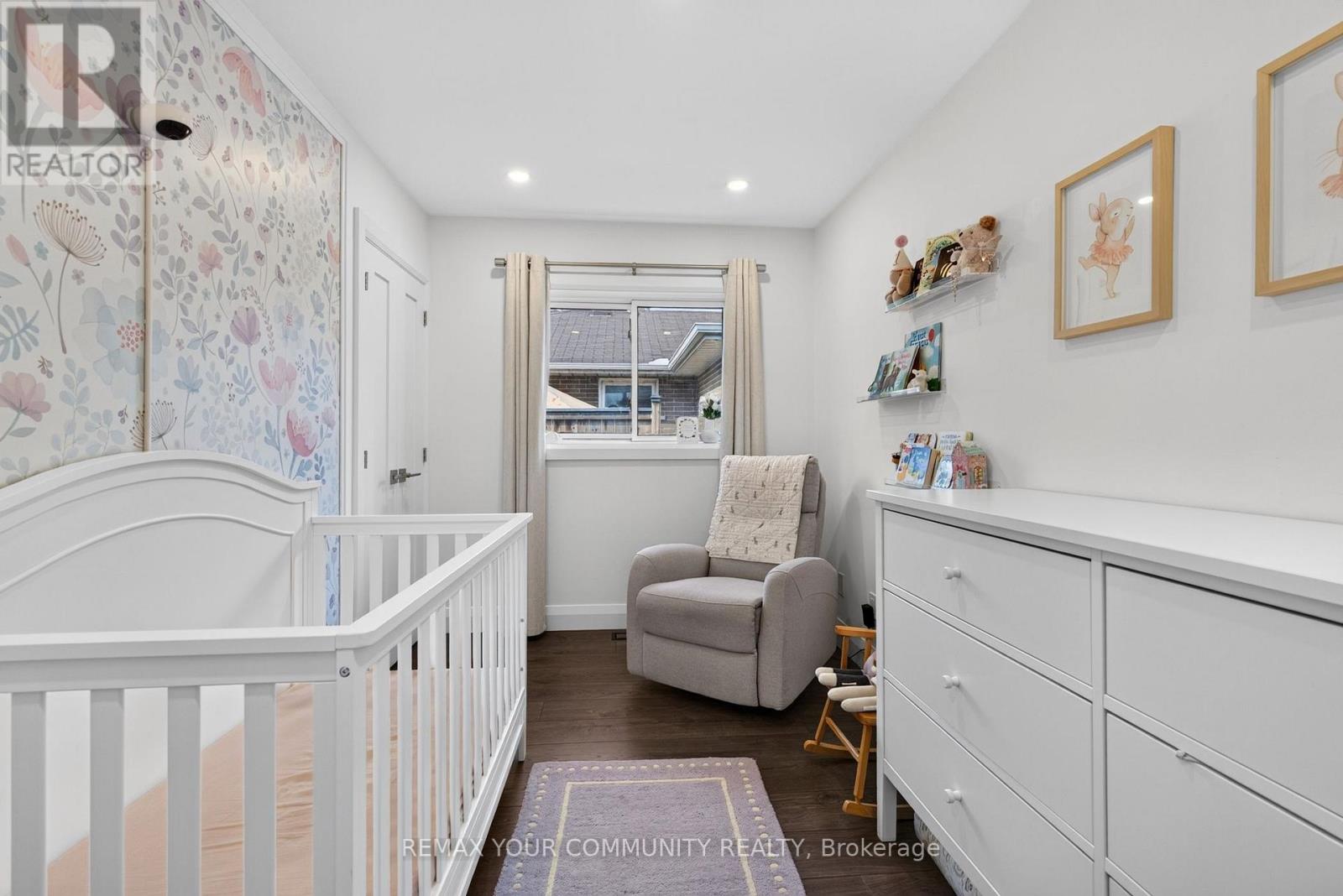 Photo of 92 BEAVER BEND CRESCENT