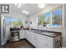Family room - 100 Pike Lake Road, Vanscoy, SK S0L3J0 Photo 10