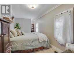 422 West Street, Petrolia, ON N0N1R0 Photo 9