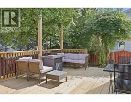 258 Newport Place, Waterloo, ON N2T2B5 Photo 33