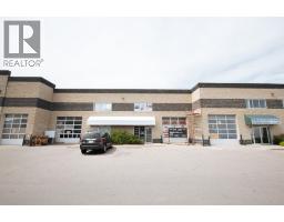 32 Westwinds Crescent Ne, Calgary, AB T3J5L3 Photo 6