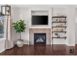 4pc Bathroom - 22 Panora Road Nw, Calgary, AB T3K0R4 Photo 8