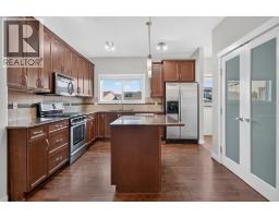 22 Panora Road Nw, Calgary, AB T3K0R4 Photo 12