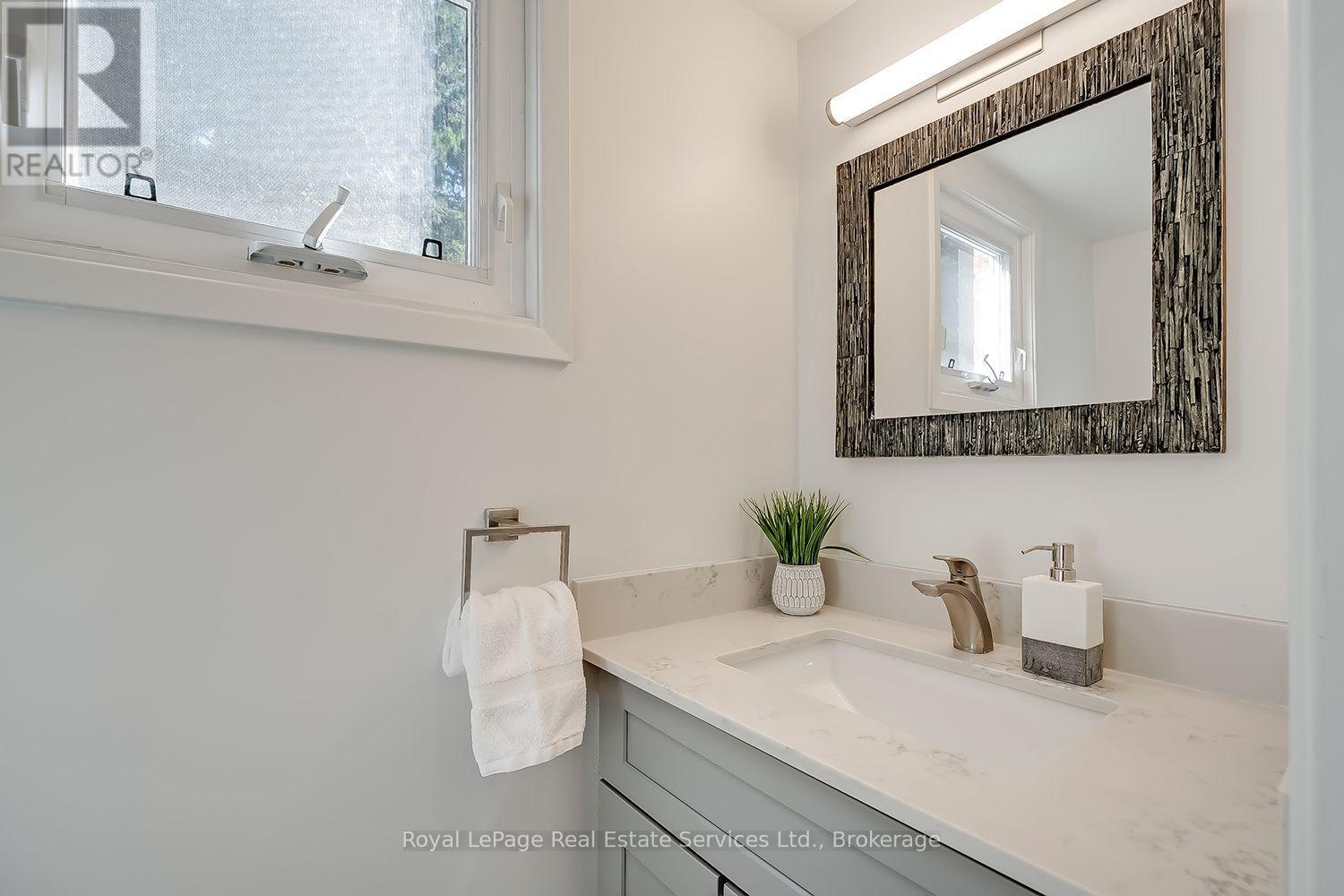 65 NORMANDY PLACE - Image 28