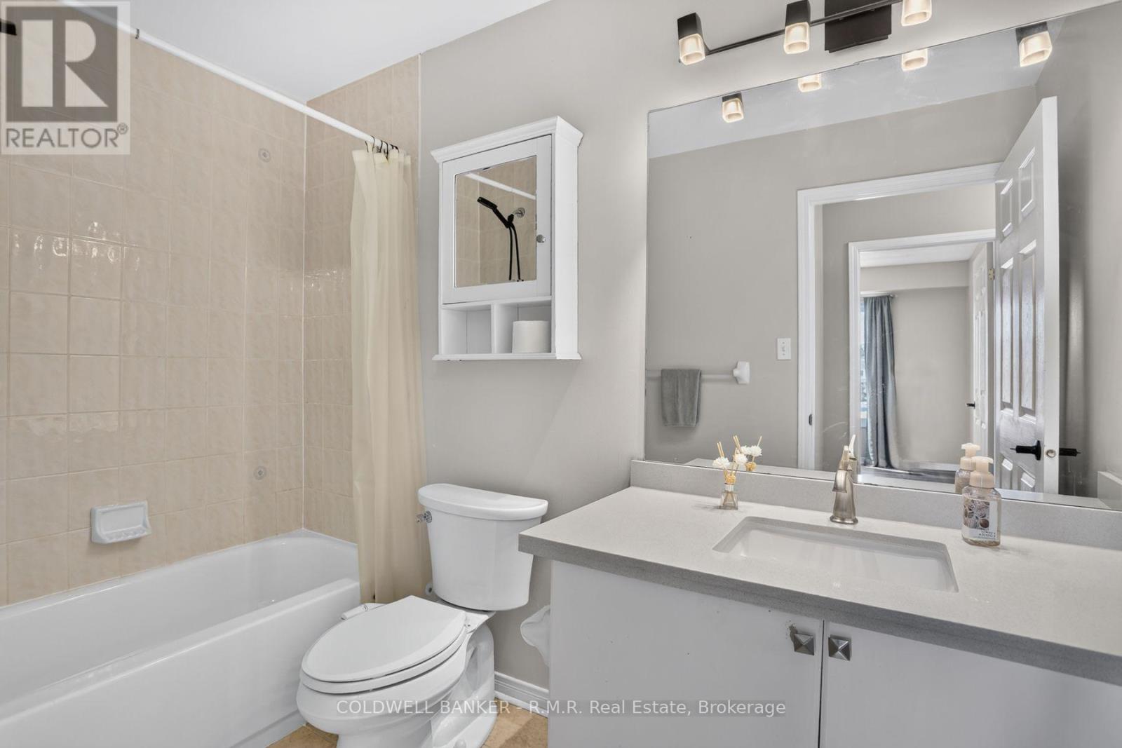 #210 106 ASPEN SPRINGS DRIVE - 17