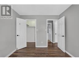210 - 106 Aspen Springs Drive, Clarington, ON L1C5N7 Photo 19