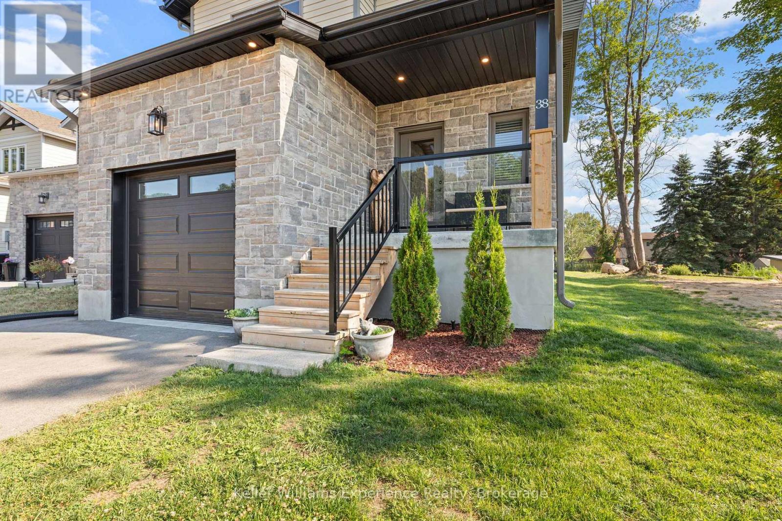 38 PAYETTE DRIVE, Penetanguishene — photo 3