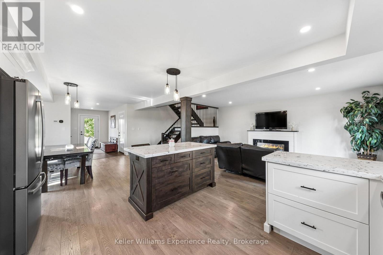 38 PAYETTE DRIVE, Penetanguishene — photo 8