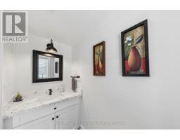 Bedroom 2 - 38 Payette Drive, Penetanguishene, ON L9M1H5 Photo 10