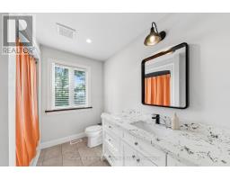 38 Payette Drive, Penetanguishene, ON L9M1H5 Photo 14