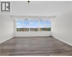 Eat in kitchen - 7 Gale Crescent Unit# 1107, St  Catharines, ON L2R7M8 Photo 7