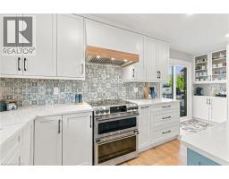 4pc Bathroom - 1060 Dowland Crescent, Burlington, ON L7T4C8 Photo 9