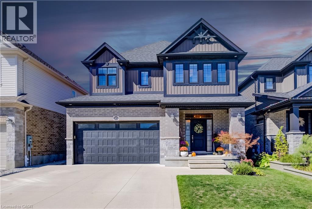 35 GREYHAWK Street — photo 3