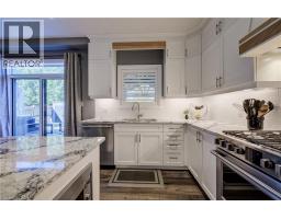 Living room - 35 Greyhawk Street, Kitchener, ON N2K0C7 Photo 14