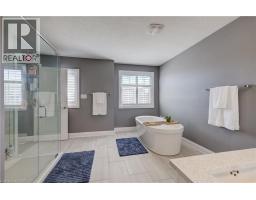 35 Greyhawk Street, Kitchener, ON N2K0C7 Photo 32