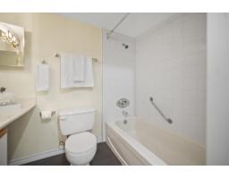 310 1280 Fir Street, White Rock, BC V4B4B1 Photo 23