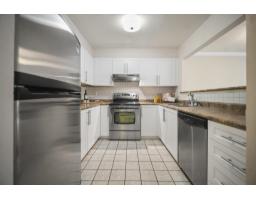 310 1280 Fir Street, White Rock, BC V4B4B1 Photo 9