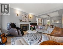 3376 Plateau Boulevard, Coquitlam, BC V3E3R3 Photo 16