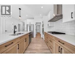 Bonus Room - 118 Ambleside Heath Nw, Calgary, AB T3P1S4 Photo 12