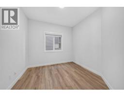 4pc Bathroom - 118 Ambleside Heath Nw, Calgary, AB T3P1S4 Photo 8