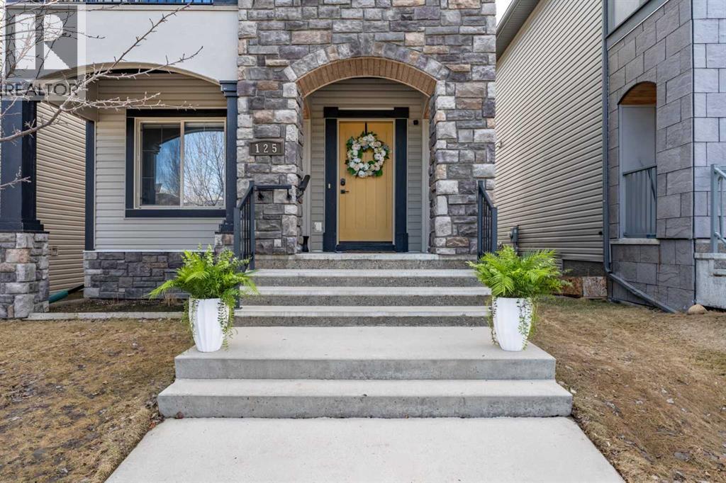 125 Monteith Drive SE - photo 4