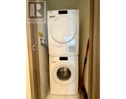 608 - 95 Mcmahon Drive, Toronto, ON M2K0H2 Photo 11