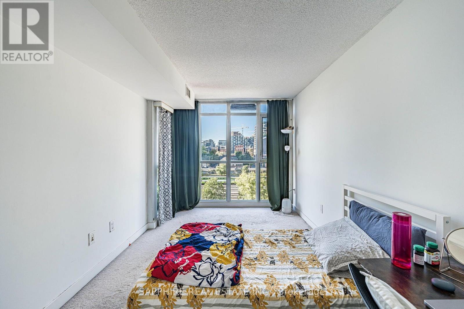 #541 15 ICEBOAT TERRACE - 22