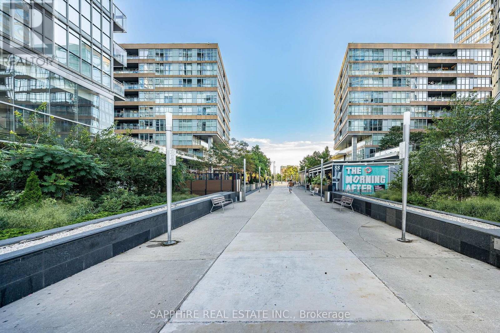 Photo of 541 - 15 ICEBOAT TERRACE