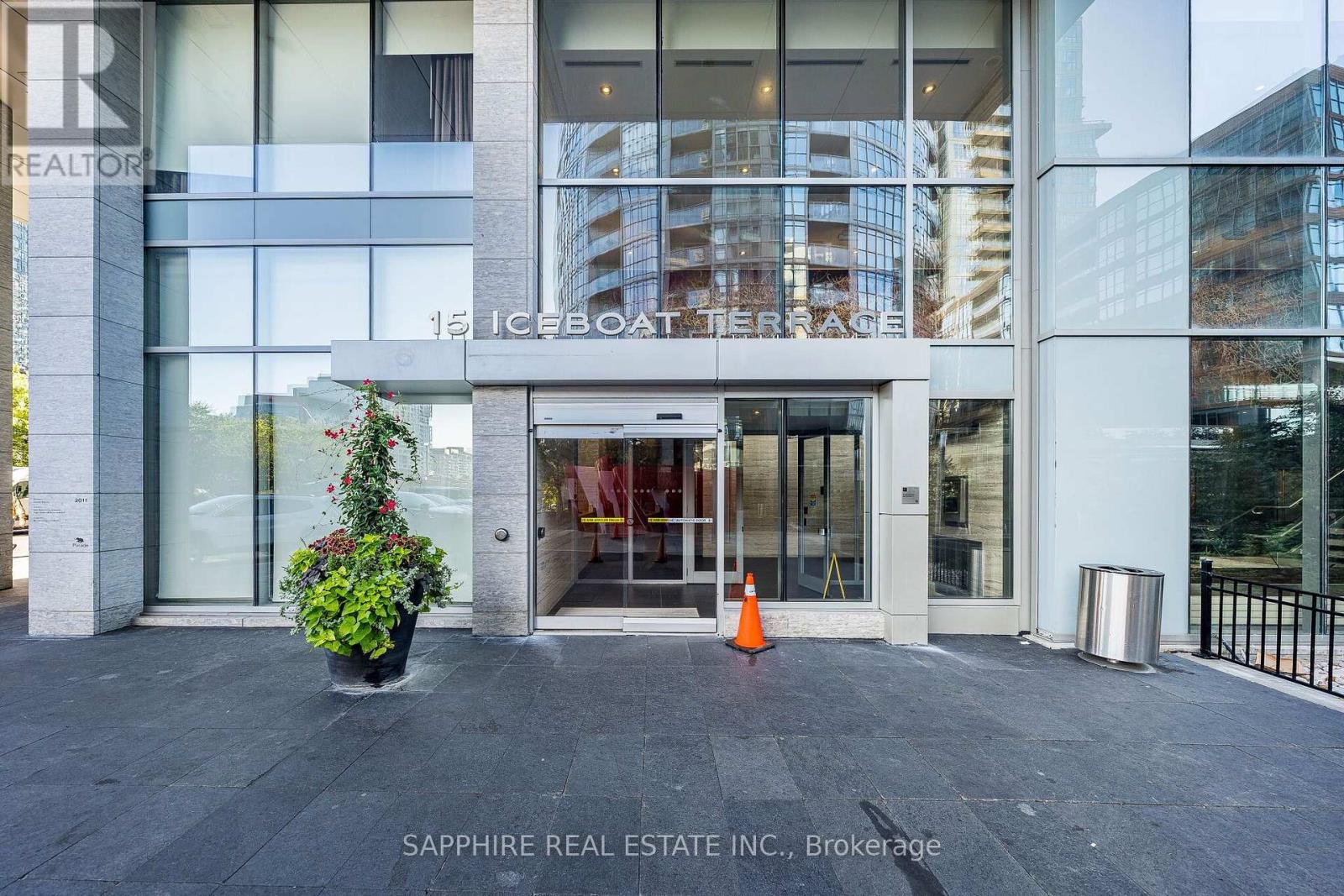 Photo of 541 - 15 ICEBOAT TERRACE