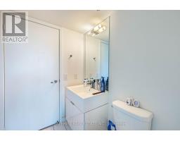 541 - 15 Iceboat Terrace, Toronto, ON M5V4A5 Photo 27