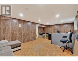 169 Overbrook Place, Toronto, ON M3H4R2 Photo 19