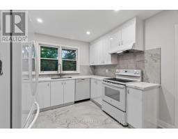 169 Overbrook Place, Toronto, ON M3H4R2 Photo 8