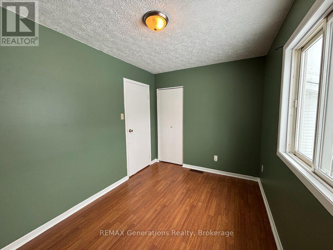 31 BROOKS STREET - 18
